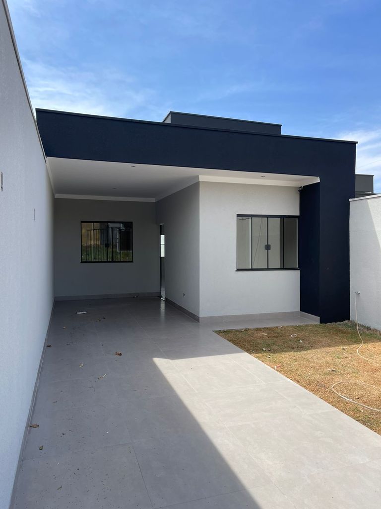 Casa 3 quartos à venda em Conjunto Habitacional Sanenge, Maringá - foto 1