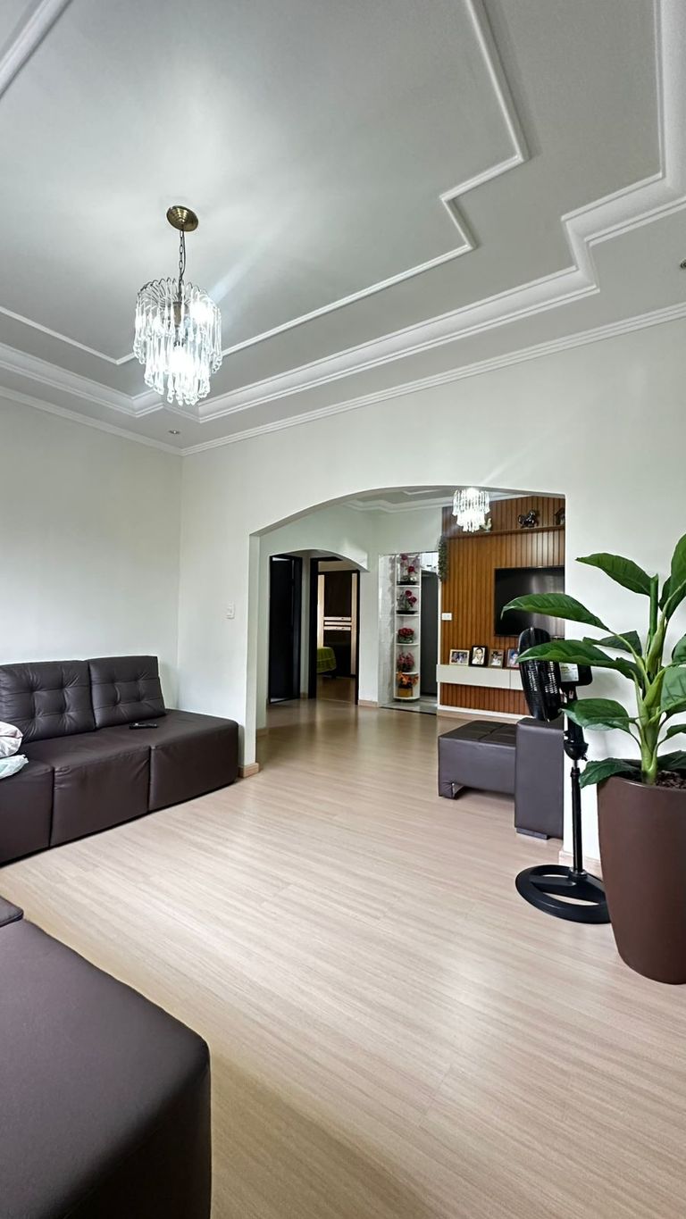 Casa 3 quartos à venda em Parque das Laranjeiras, Maringá - foto 1