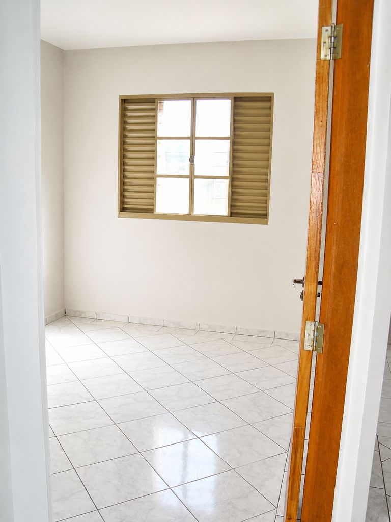 Kitnet 1 quarto à venda em Zona 7, Maringá - foto 3